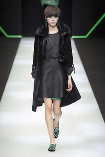 Emporio Armani Fall 2018 Ready-to-Wear , Emporio Armani осень зима 2018 , Fashion show , неделя моды в Милане , MFW , Mainstyles